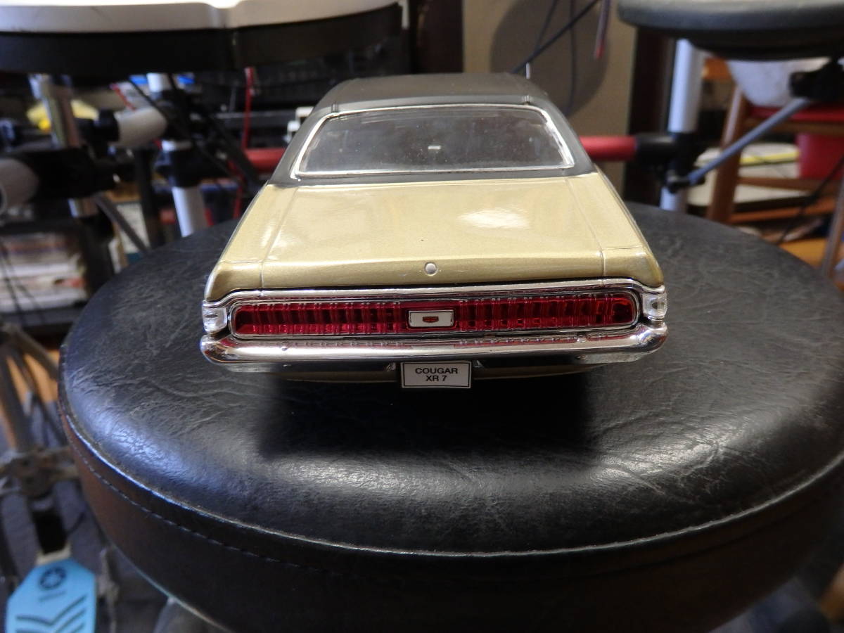 ウェリー 1⁄18 マーキュリー・クーガー・エリミネーター ダイキャスト