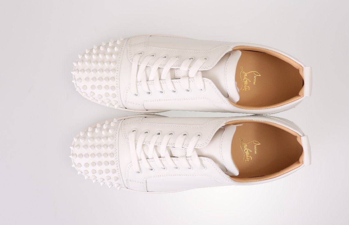新品 クリスチャン・ルブタン メンズ スニーカー ホワイト サイズ43.5 約28.5cm CHRISTIAN LOUBOUTIN Louis Junior Spikes 1130573 3047 WH