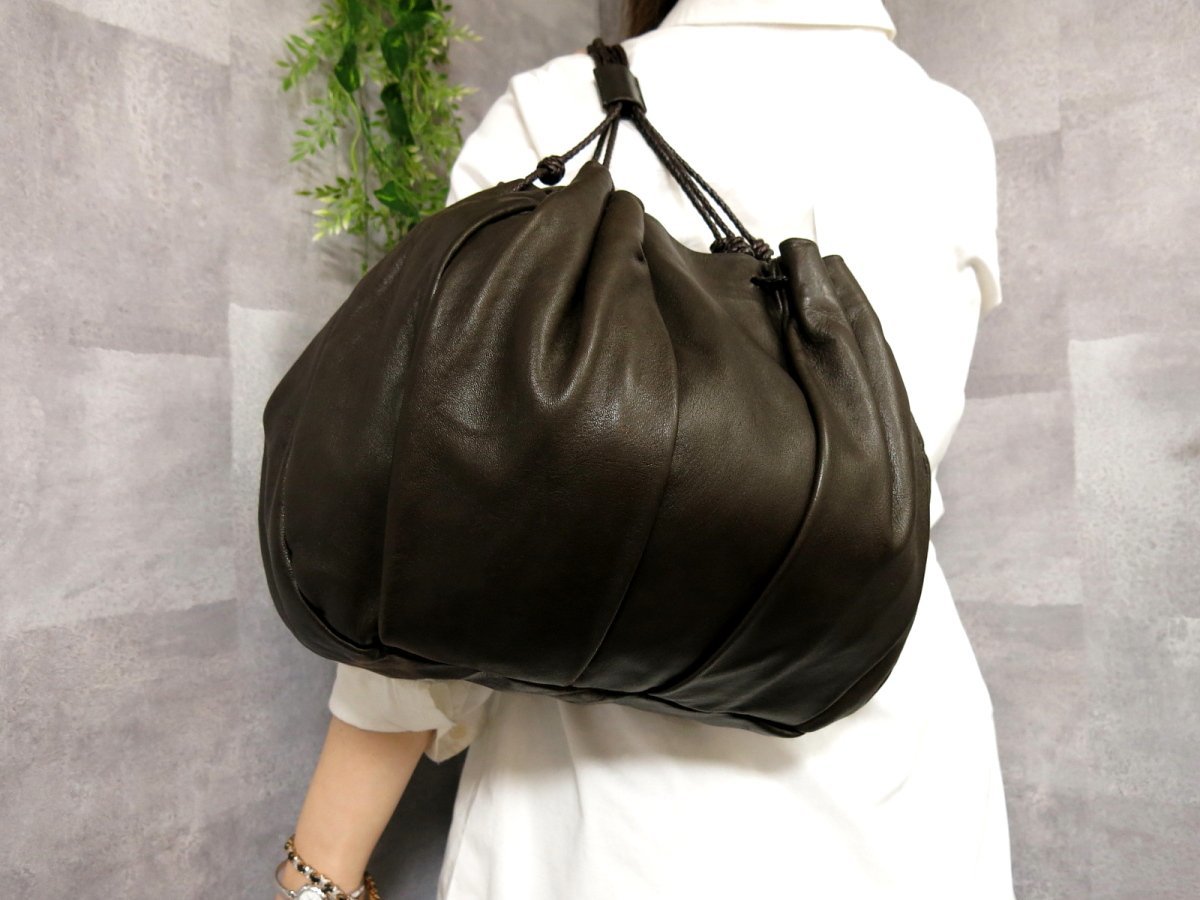●超美品●PRADA プラダ●ラム レザー 本革●巾着 リュック サック バックパック●ダークブラウン●ヴィンテージ●B5 書類 かばん●Js35869