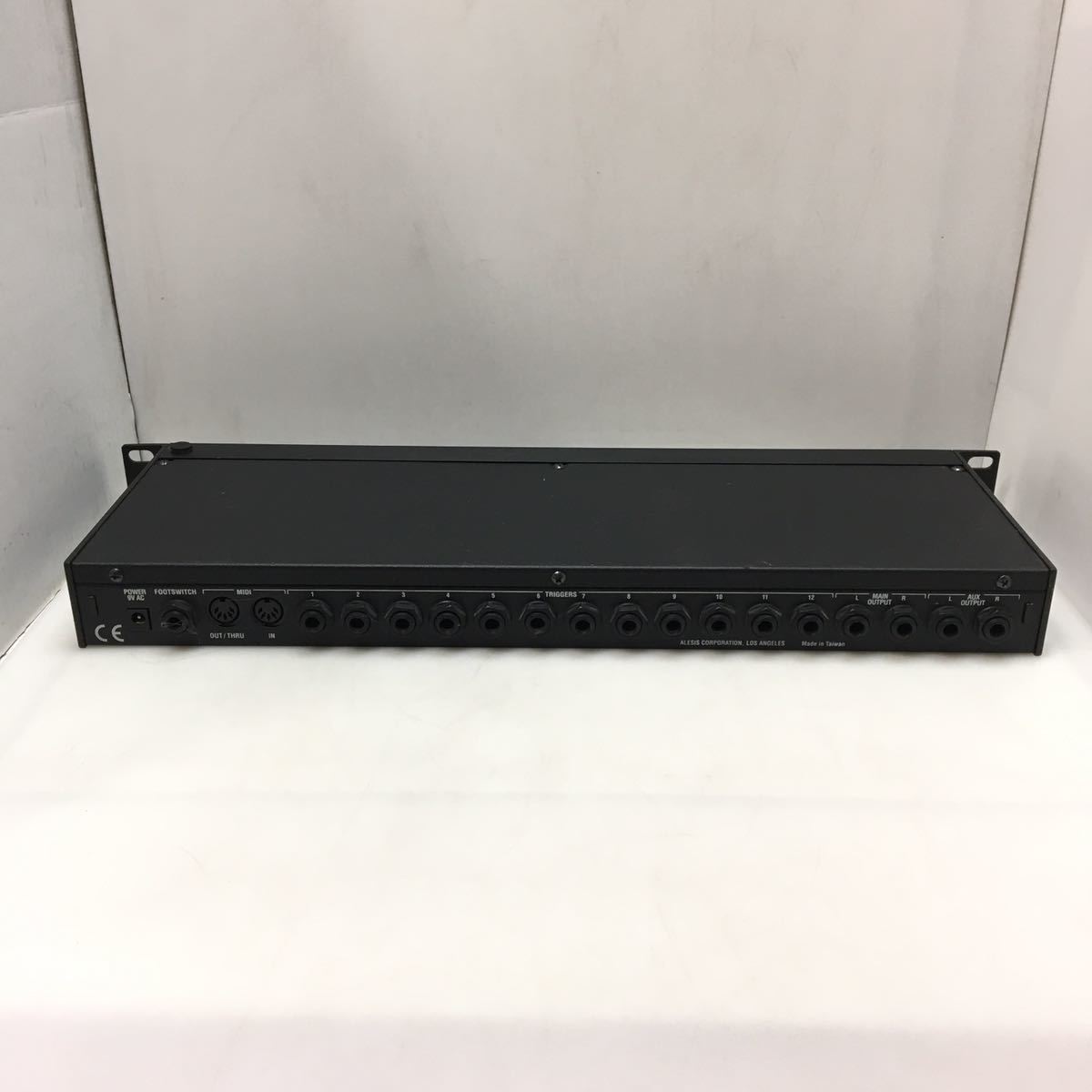 送料無料 22-60 Alesis DM5 ドラム音源モジュール