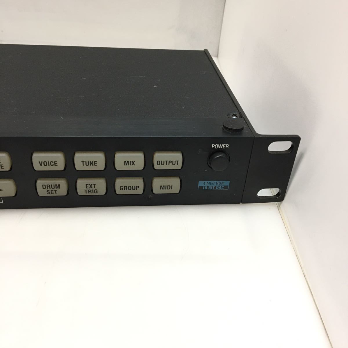 送料無料 22-60 Alesis DM5 ドラム音源モジュール