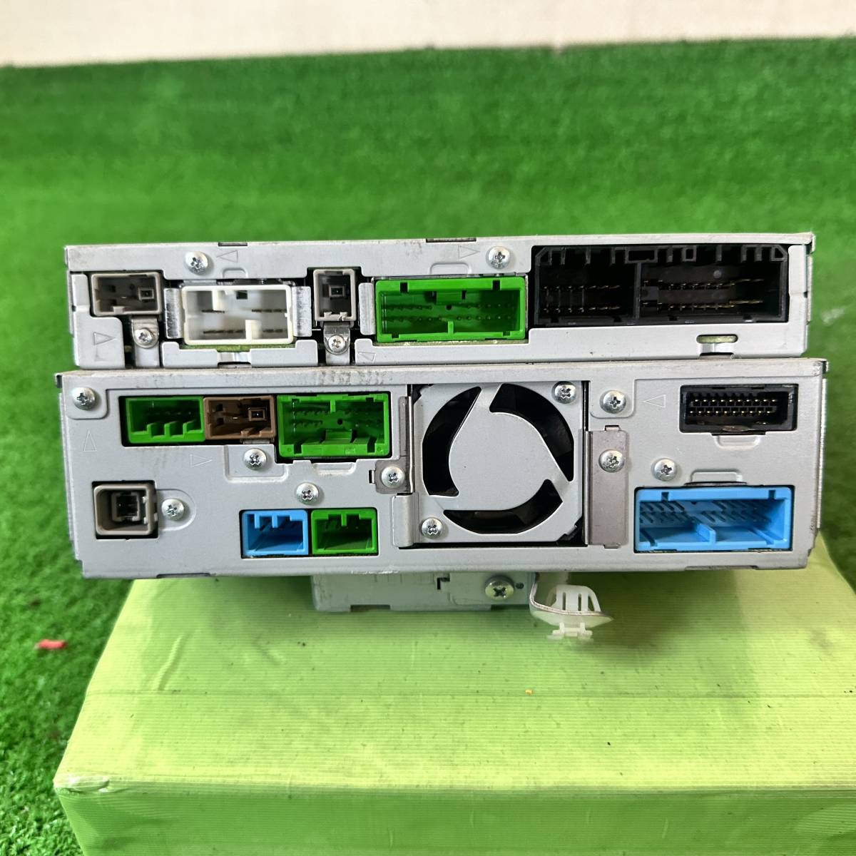 ホンダ純正 RB1⁄RB2 オデッセイ HDD ナビ ユニット