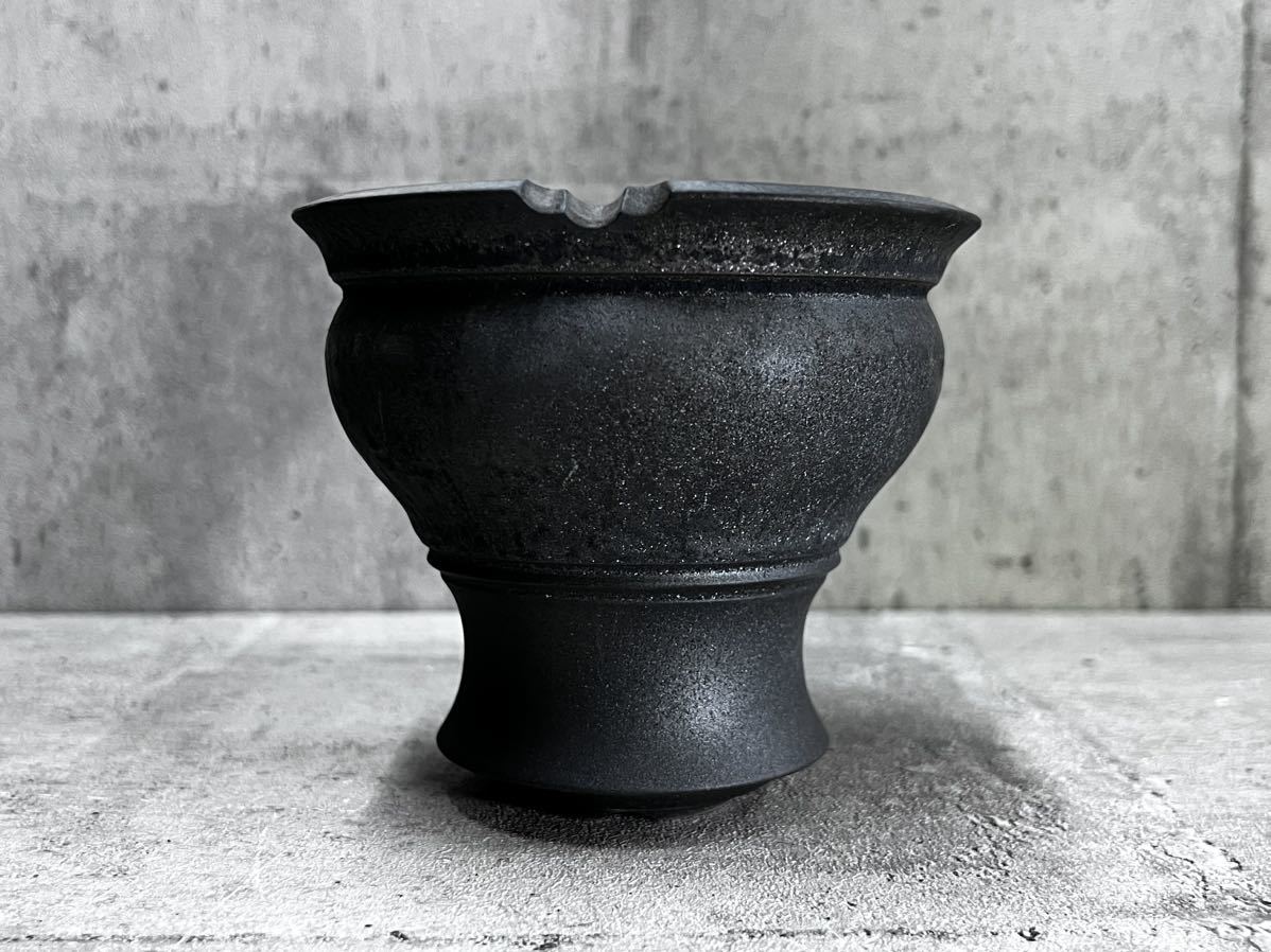 手作植木鉢 陶器鉢 塊根植物 Mサイズ パキポディウム グラキリス 鉢2つ