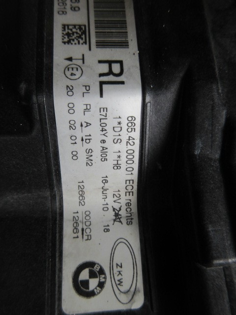 ★R5G7161　BMW320i　純正右側ライト　運転席側　修理やストック等に BMW320i Yahoo!オークション - アンビエントライト LED光量アップ・カラー変更｜グー 運転席のライトスイッチ下に小物入れ追加できるStudieのお手軽