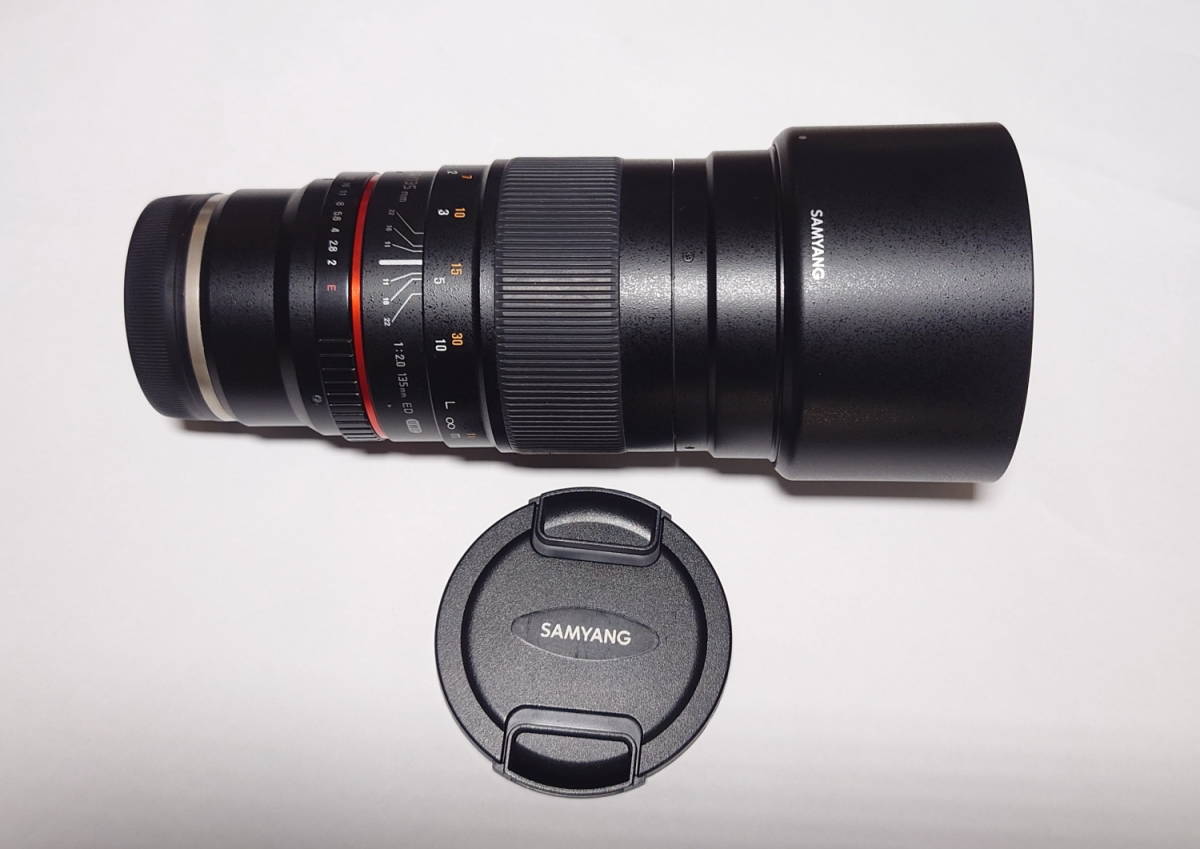 サムヤン 135mm F2.0 ED UMC ペンタックスK 取寄 SAMYANG サムヤン 135mm F2.0 ED UMC ペンタックスK 取寄 SAMYANG