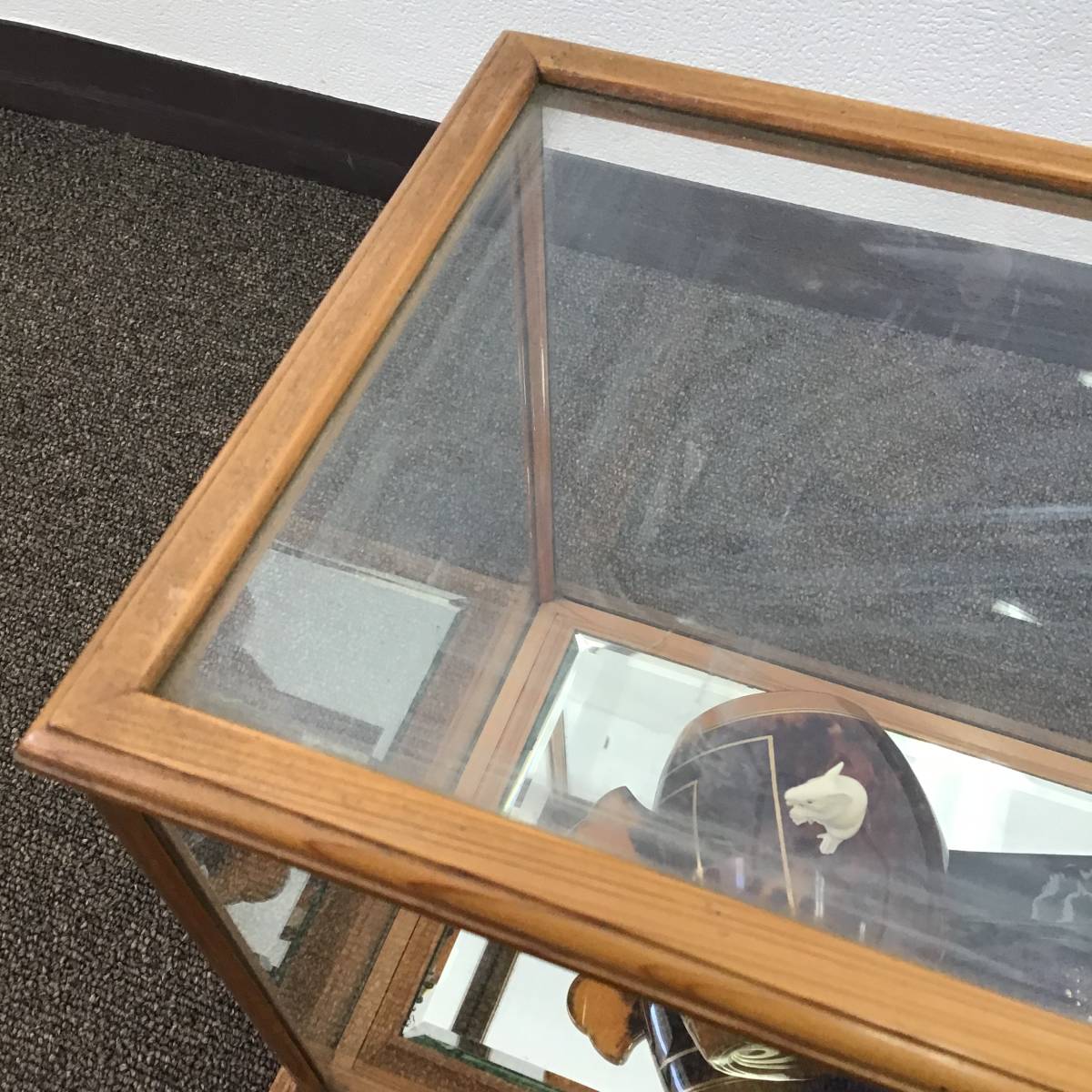 1円スタート 鼈甲細工 打ち出の小槌とネズミ 縁起物 ガラスケース 