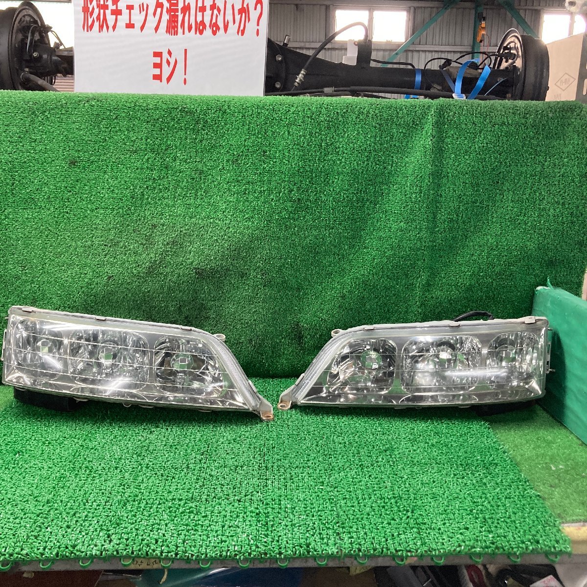 ♪♪マークⅡ グランデトラント GX100 左右 ヘッドライト ヘッドランプ