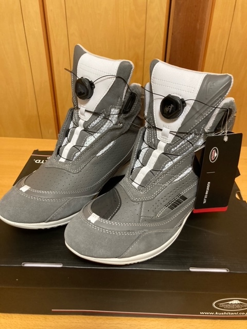 クシタニ　FLOW　SHOES　K-4566　フローシューズ　LIGHT　GRAY　グレー　サイズ　27.0　未使用　試着のみ_1