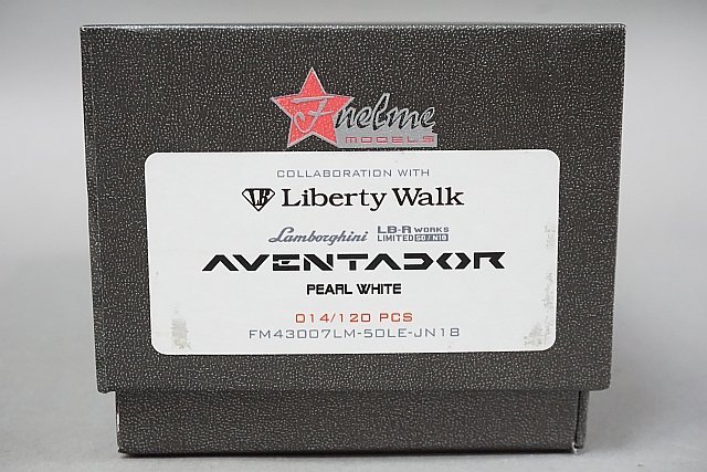 Fuelme Models 1/43 ランボルギーニ アヴェンタドール Liberty Walk LB-Works パールホワイト 限定120台 FM43007LM-50LE-JN18
