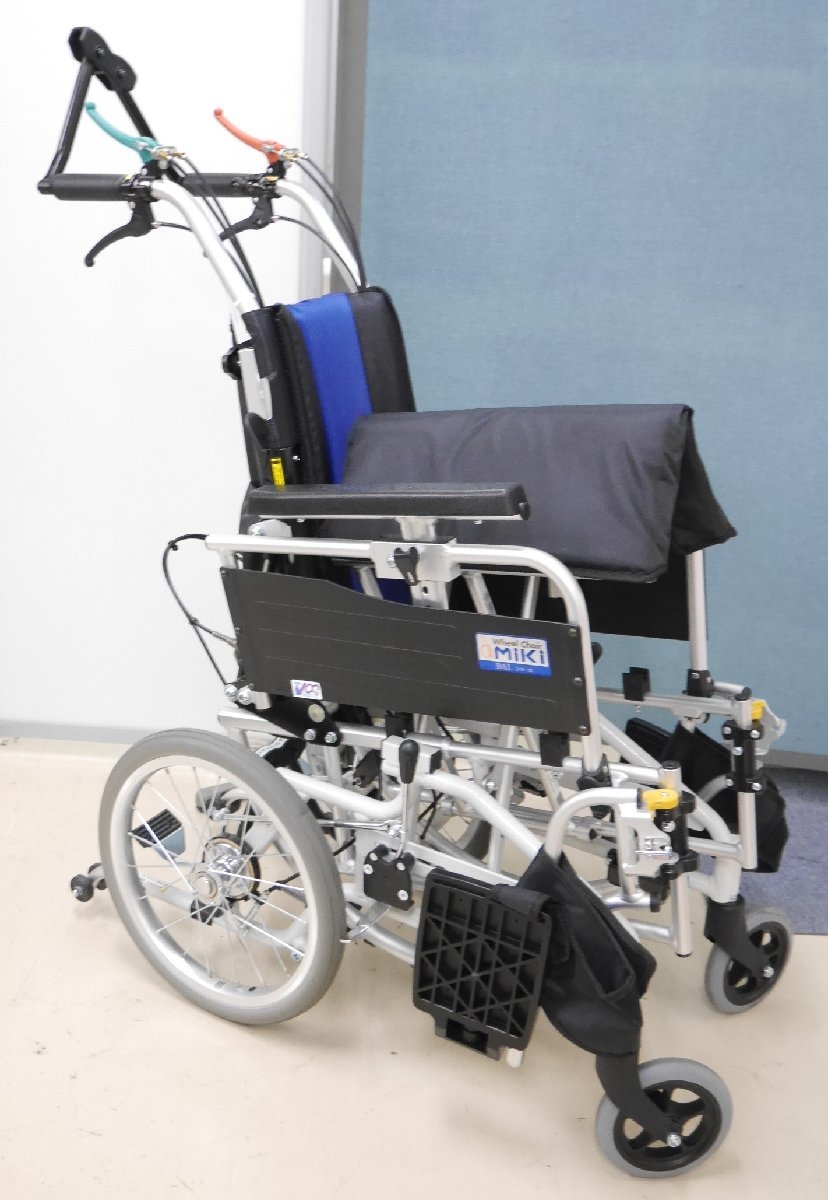 MIKI BAL-12 車椅子
