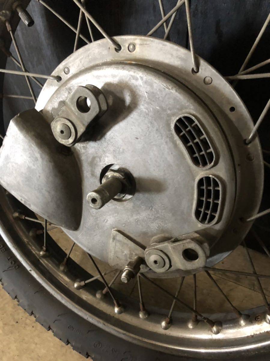 トライアンフ ドラムブレーキ フロントホイール TRIUMPH 0 7インチフル