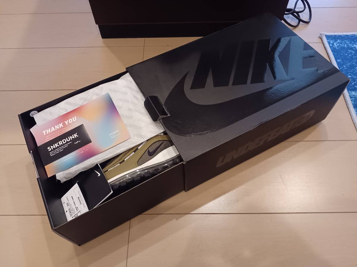 ナイキ アンディフィーテッド NIKE 0 × AIR MAX エアマックス97 オリーブ ×UNDEFEATED OLIVE UNDEFEATED ほぼ未 OLIVEの所有者レビュー360度 エア ⁄