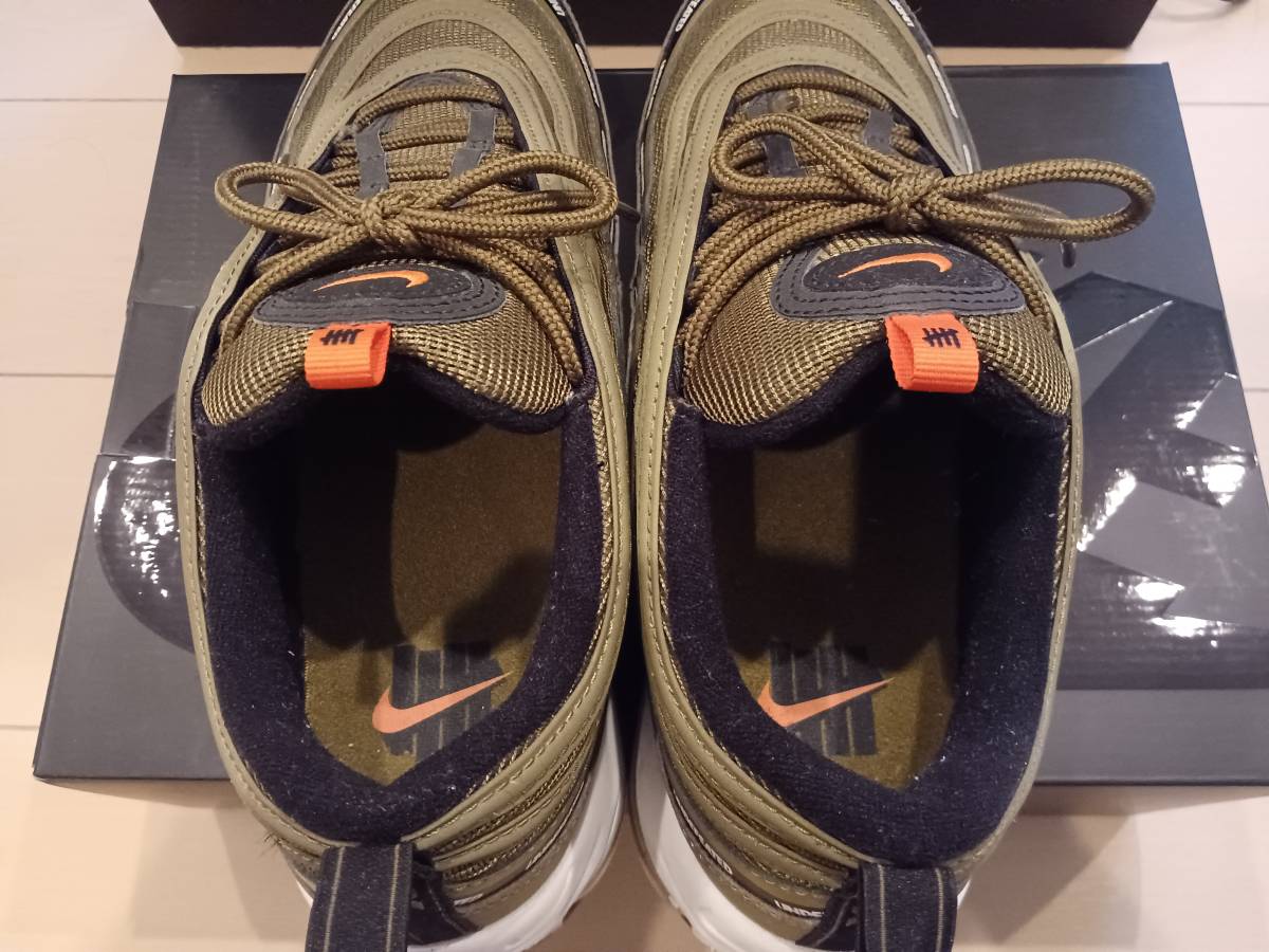 ナイキ アンディフィーテッド NIKE 0 × AIR MAX エアマックス97 オリーブ ×UNDEFEATED OLIVE UNDEFEATED ほぼ未 OLIVEの所有者レビュー360度 エア ⁄