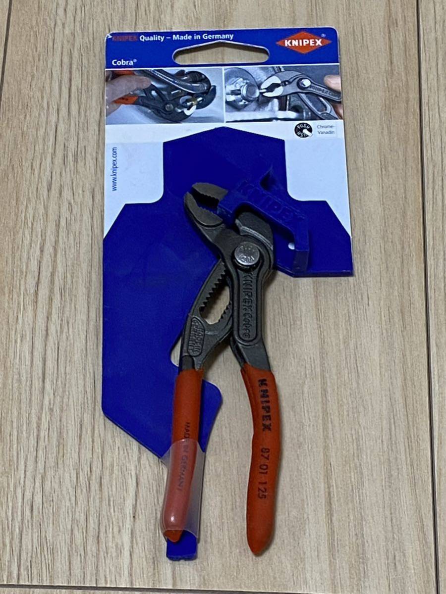 KNIPEX コブラ ウォーターポンププライヤー 8701-125SB (63-1388-10)