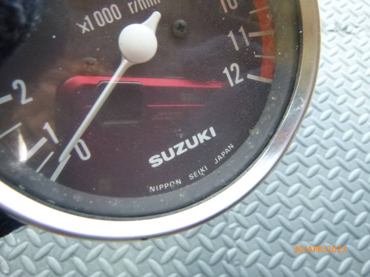 GS400 純正 SUZUKIロゴ タコメーター 貴重 当時物 純正部品 スズキ 旧