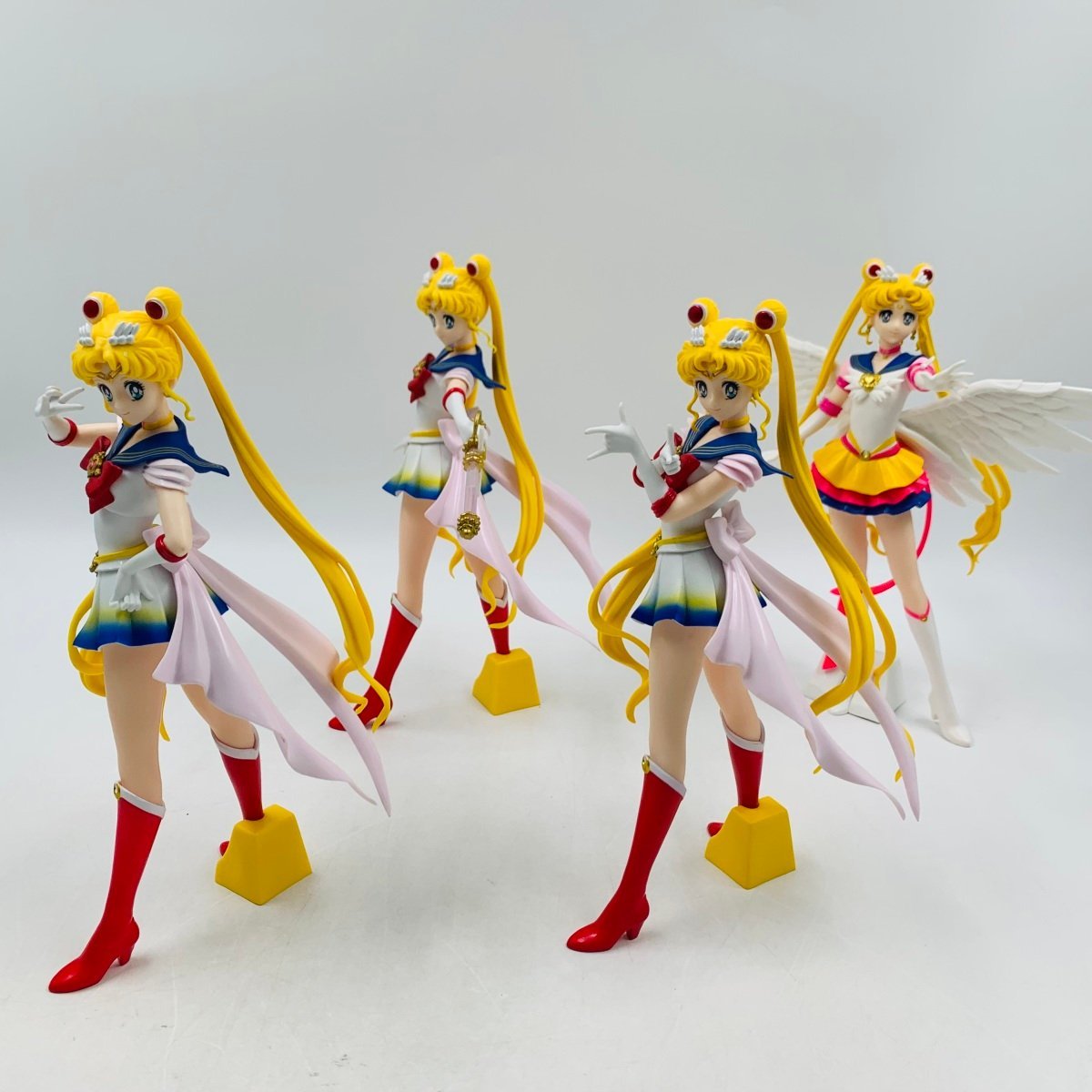 限定セール，爆買い 品 美少女戦士 セーラームーン Eternal GLITTER & GLAMOURS セーラームーン 4種セット(美少女戦士セーラームーン)｜売買されたオークション情報、yahooの商品情報をアーカイブ公開 - オークファン 美少女戦士セーラームーン
