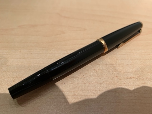 1円スタート!! モンブラン 万年筆 ペン先不明 ブラック×ゴールド 筆記