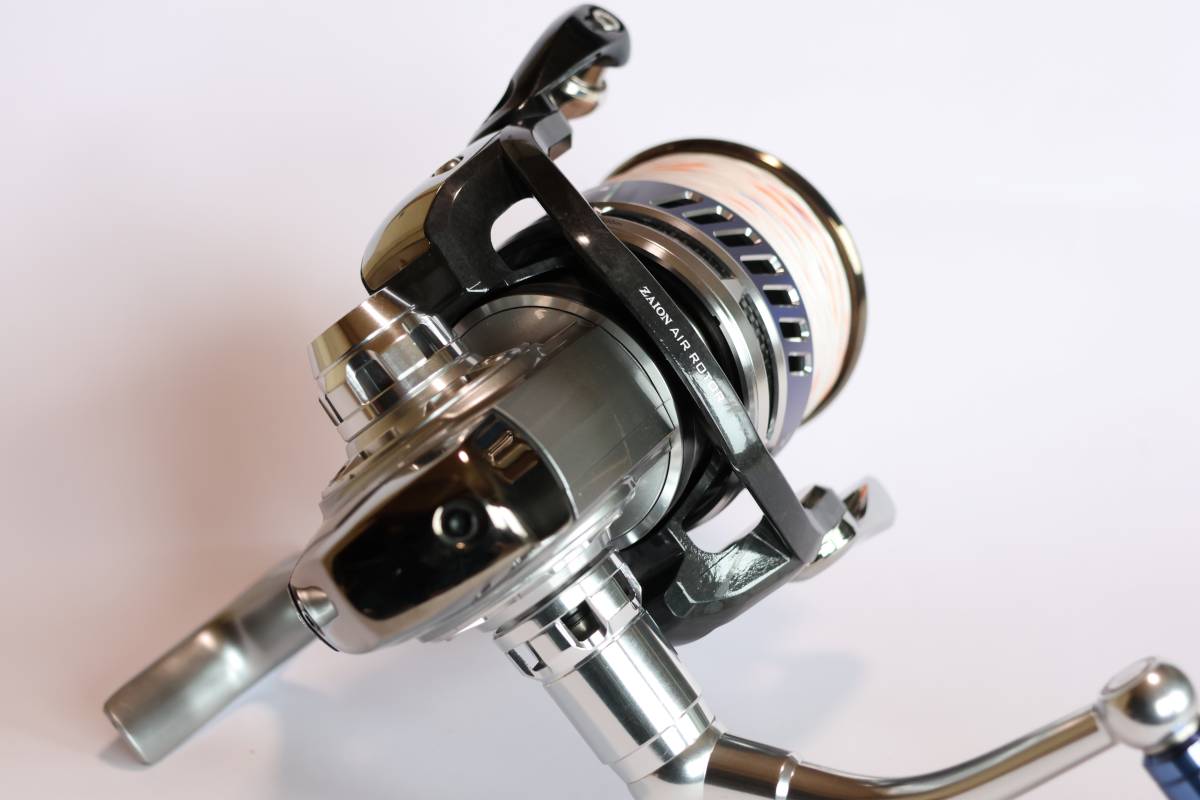 ソルティガ 4500H 中古品 替スプール２個付き_6