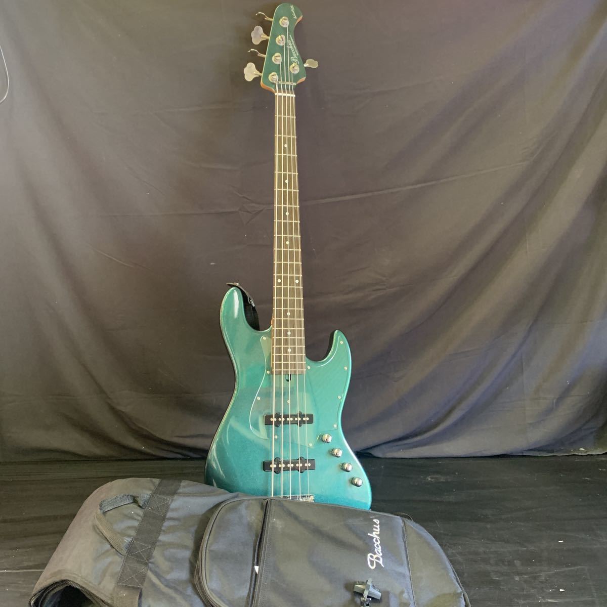 岸170 Bacchus バッカス WL-534 ACT/MT 5弦ベース エレキベース エレキギター ソフトケース 