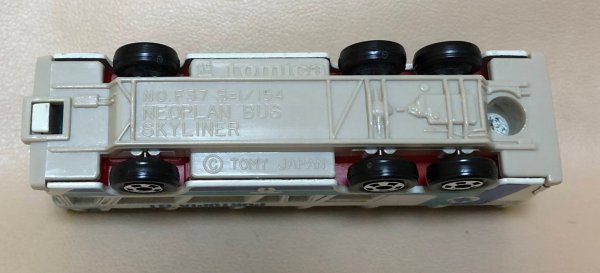 トミカ 神戸市交通局 ネオプランバス スカイライナー ポートピア'81