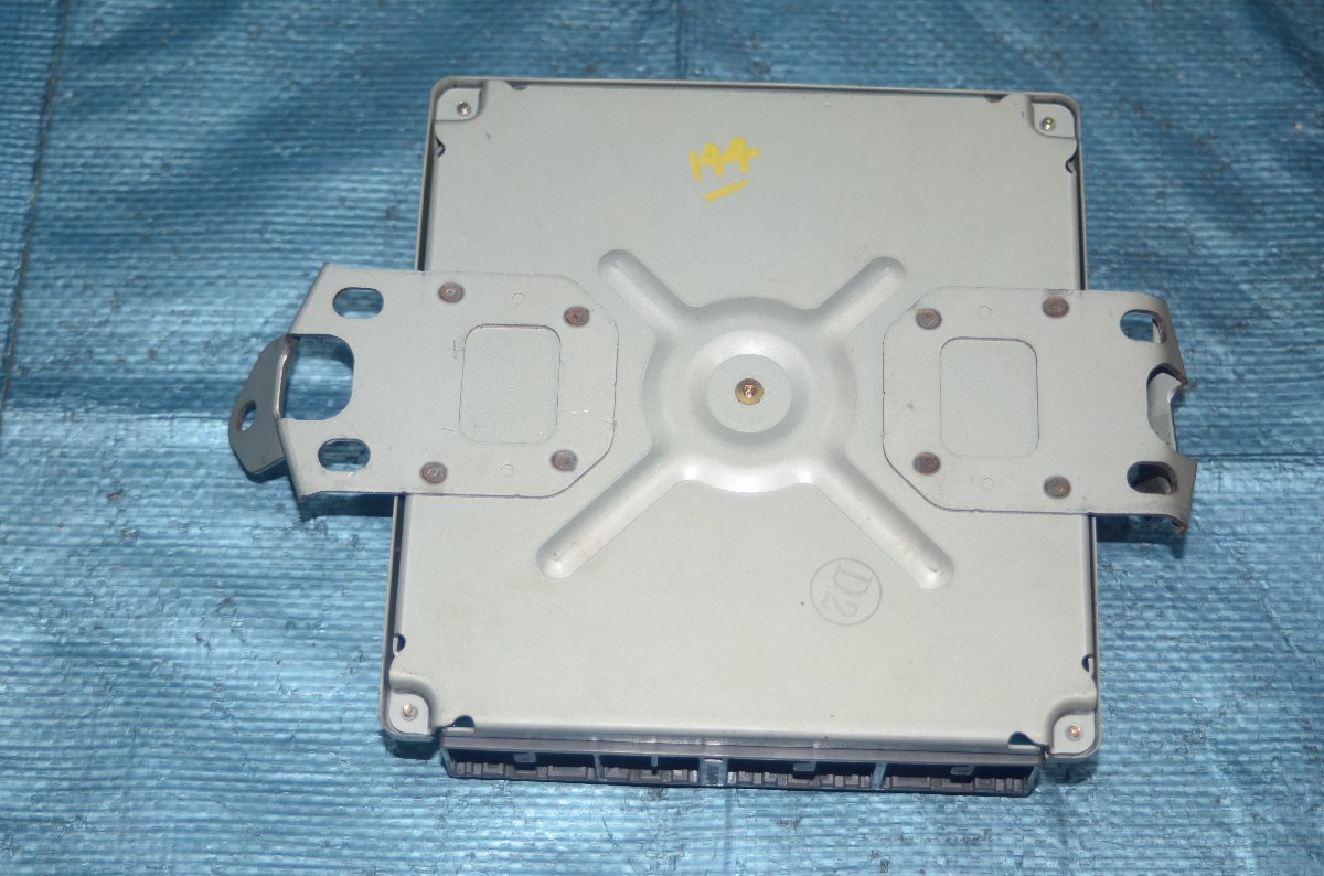 ＊確認用＊ スバル レガシー B4 BE5 ECU エンジンコンピュータ Y8 22611 AG292 A18
