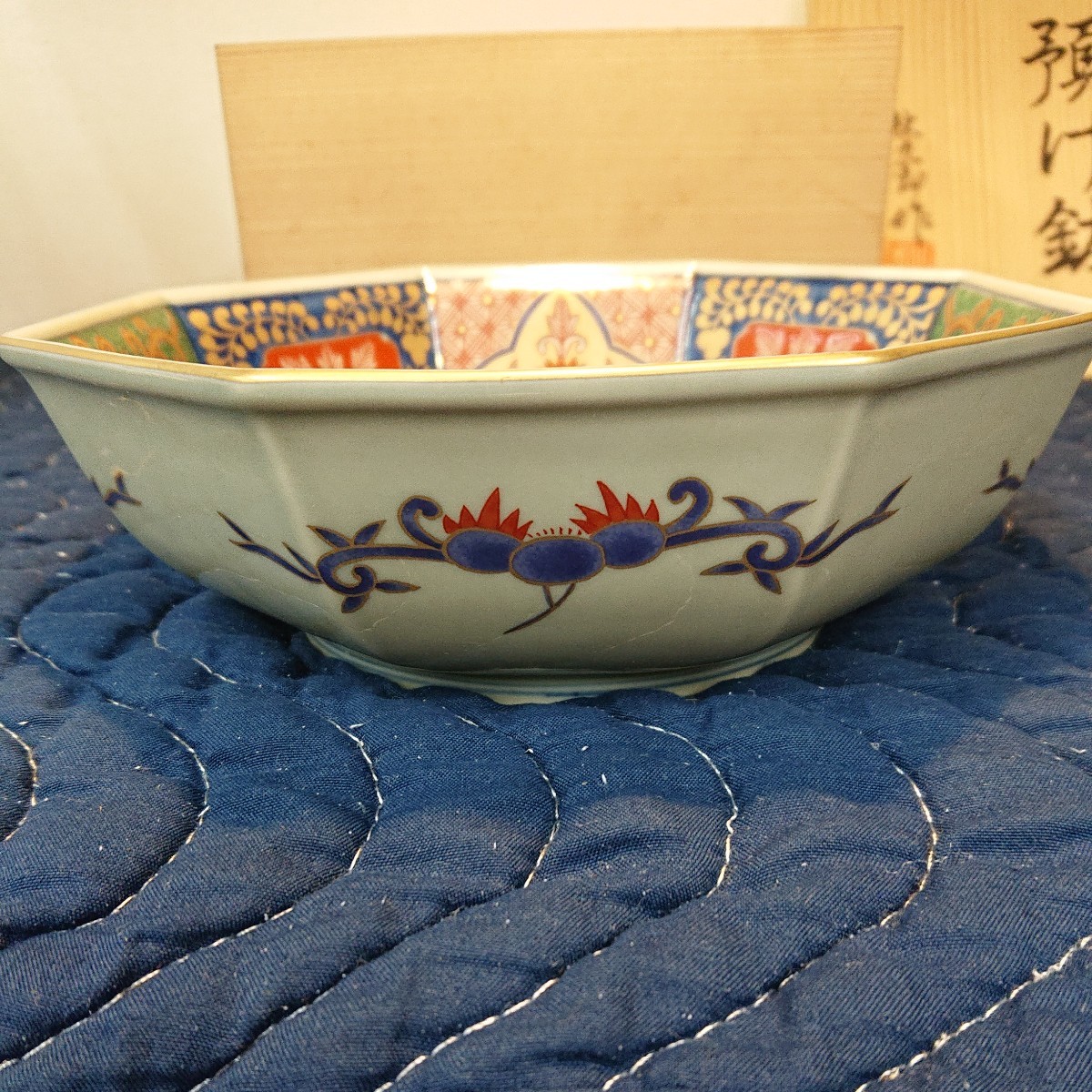 未使用林九郎 有田焼「染錦獅子牡丹面取型鉢」 預け鉢 八角皿 金蘭手