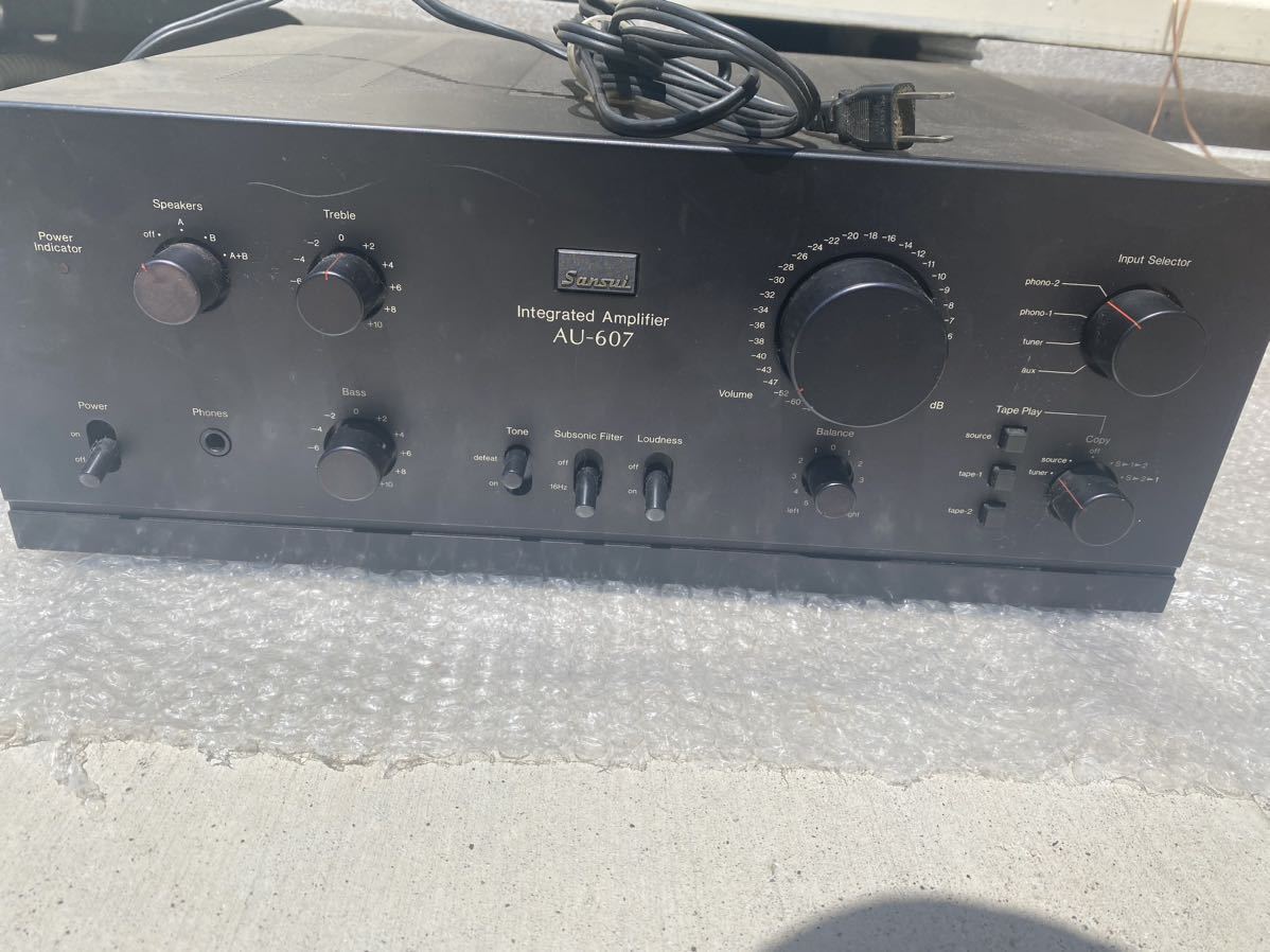 SANSUI サンスイ AU-607 プリメインアンプ 通電確認済み