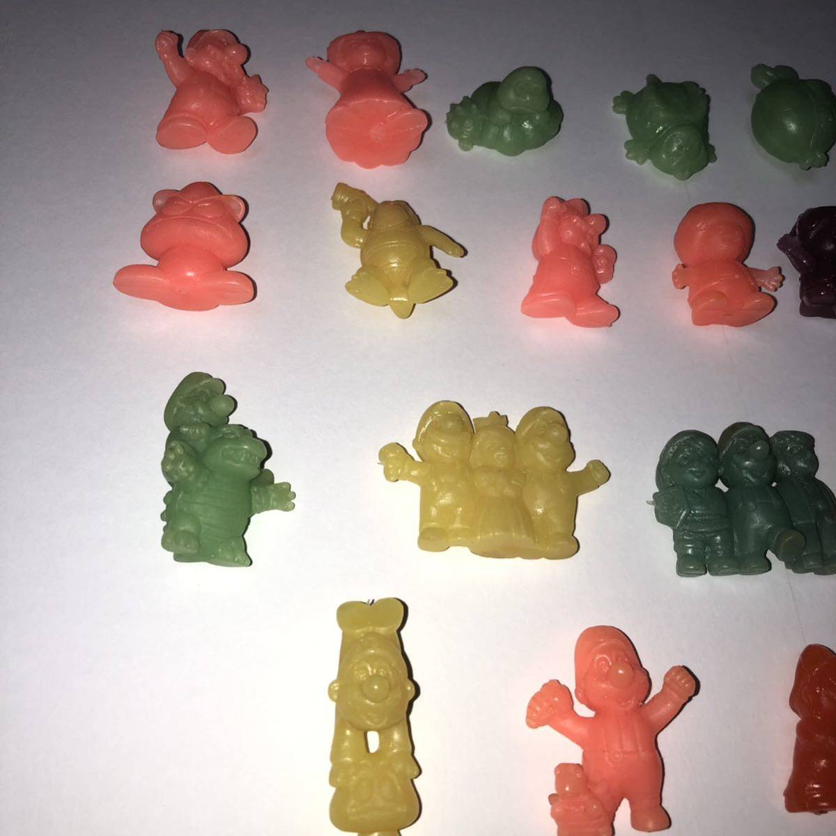 ファミコンチョコ スーパーマリオ 消しゴム 任天堂 マリオ 当時 食玩