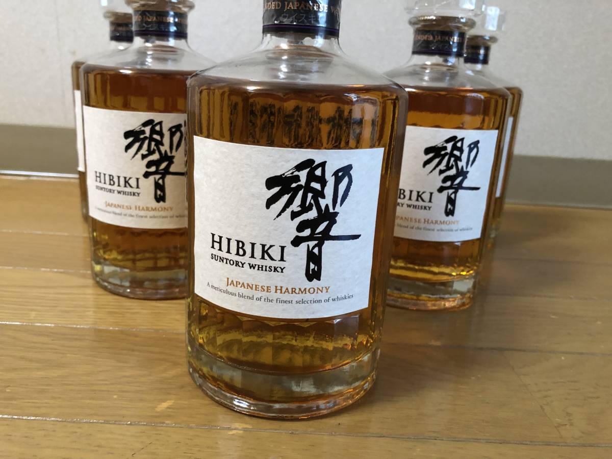 6本セット 響ジャパンニーズ ハーモニー（箱あり、700ml) サントリー