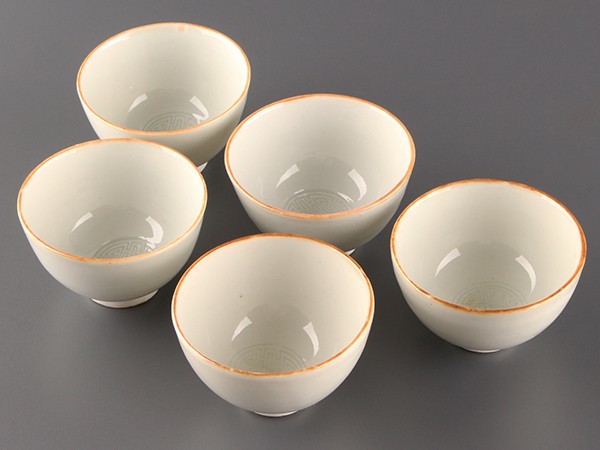 【低価，豊富な】 美 煎茶道具 時代 唐物 白磁 白高麗 煎茶碗 ５客 c546(白磁)｜売買されたオークション情報、yahooの商品情報をアーカイブ公開 - オークファン 骨董陶磁器一般