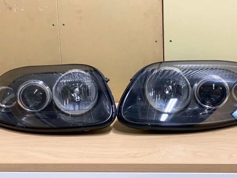 未使用品トヨタ純正 80スープラ 後期 ヘッドライト JZA80 左右セット 激安人気 スープラ 80 JZA80 後期 ヘッドライト ヘッドランプ 左右