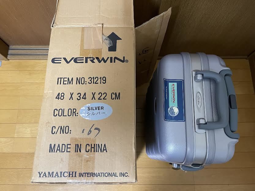 ★☆未使用・スーツケース/ キャリーバッグ 小型・機内持ち込みサイズ Everwin ☆★_10