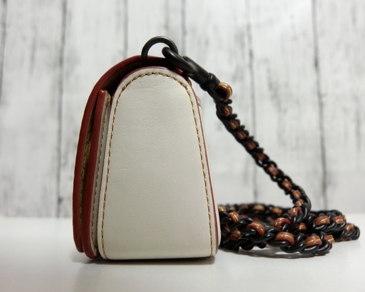 美品 COACH コーチ ショルダーバッグ ディンキー チェーン ホワイト 