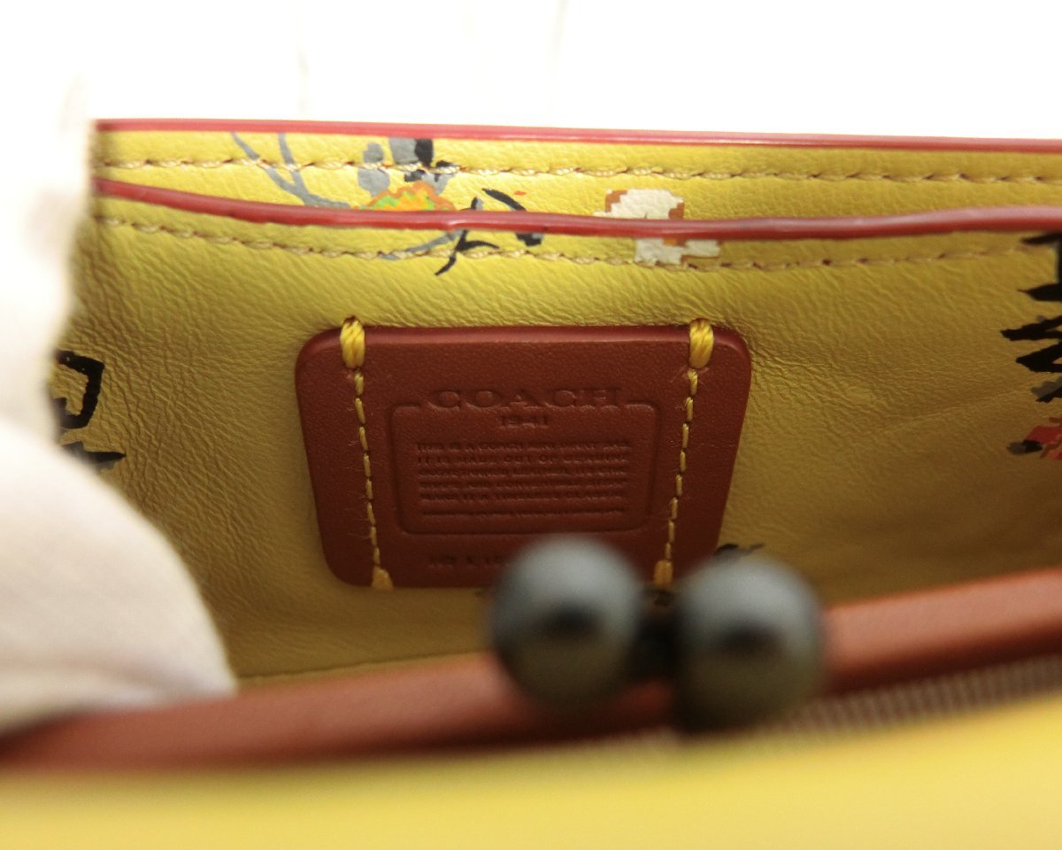 美品 COACH コーチ ショルダーバッグ ディンキー チェーン ホワイト 