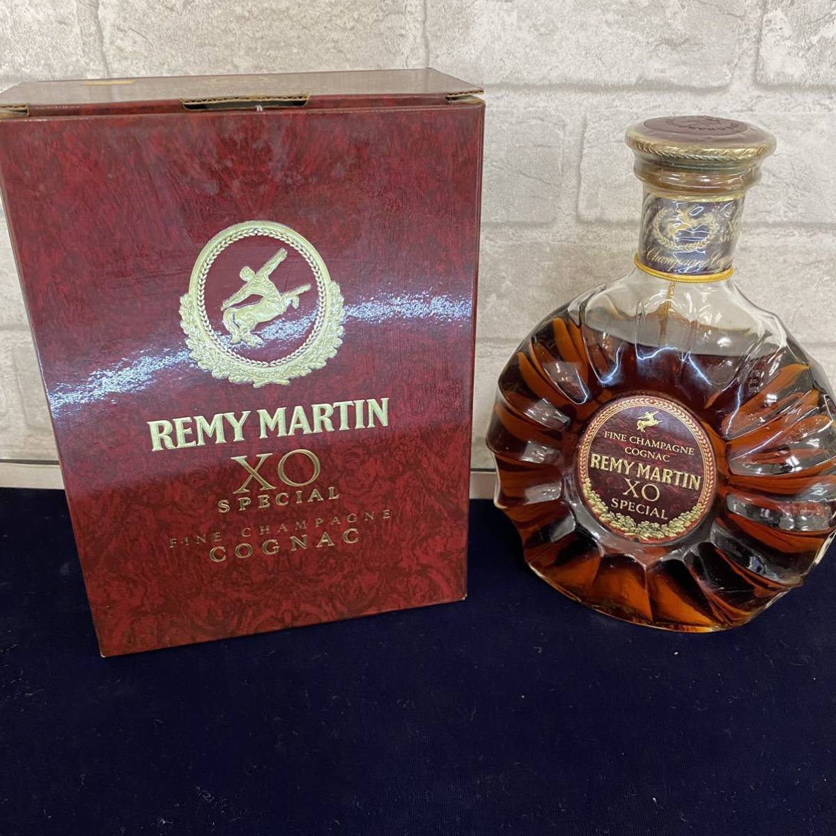 REMY MARTIN XO SPECIAL 700ml 40％ レミーマルタン 【公式通販】