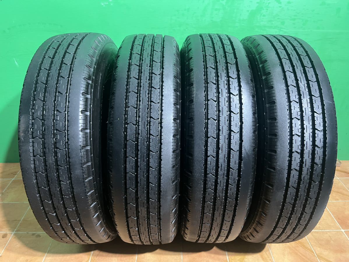 195/75R15 109/107L LT ブリヂストン R202 8.5分山 2022年製 4本 トラックタイヤ 夏タイヤ バリ山 195 ...