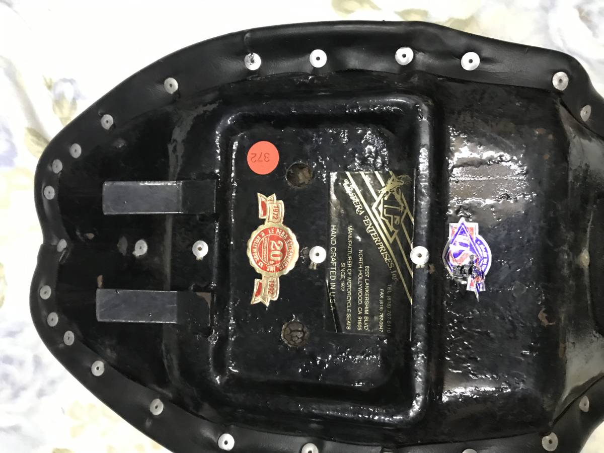 ハーレー1981年FLH コブラシート_3