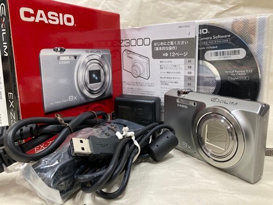 ★【中古品】CASIO カシオ　EXILIM　EX-Z3000　デジカメ　シルバー系　※通電OK