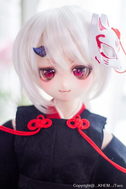 DDH-29番　セミホワイト　カスタムヘッド+鬼ツノ+ディーラー様カボションアイ　...KHEM...