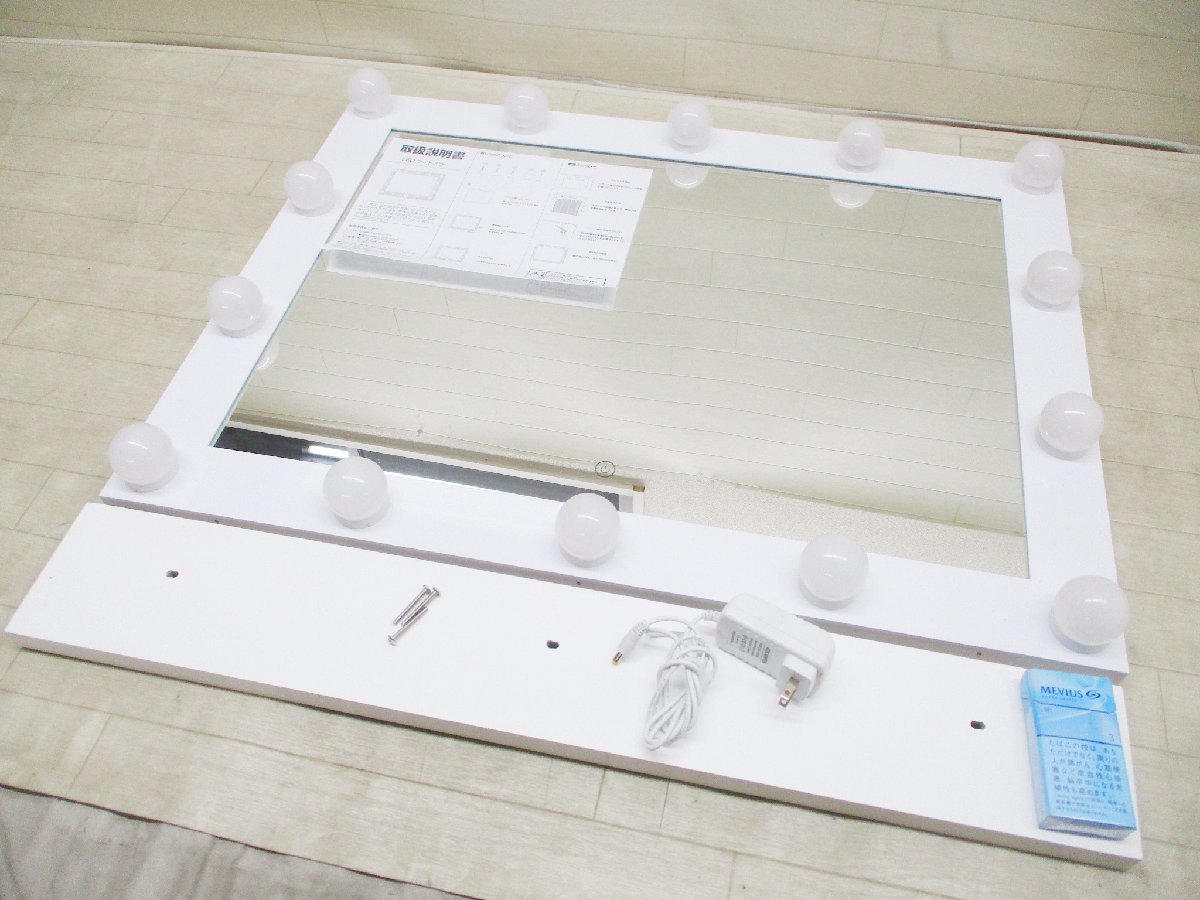 安い，新品 春落e662 LEDライトミラー 女優鏡 電球14個 電源スイッチはタッチパネル 全体サイズ80&times;60cm ミラーサイズ67&times;47cm 取説付き(壁掛け式)｜売買されたオークション情報、yahooの商品情報をアー 壁掛け式