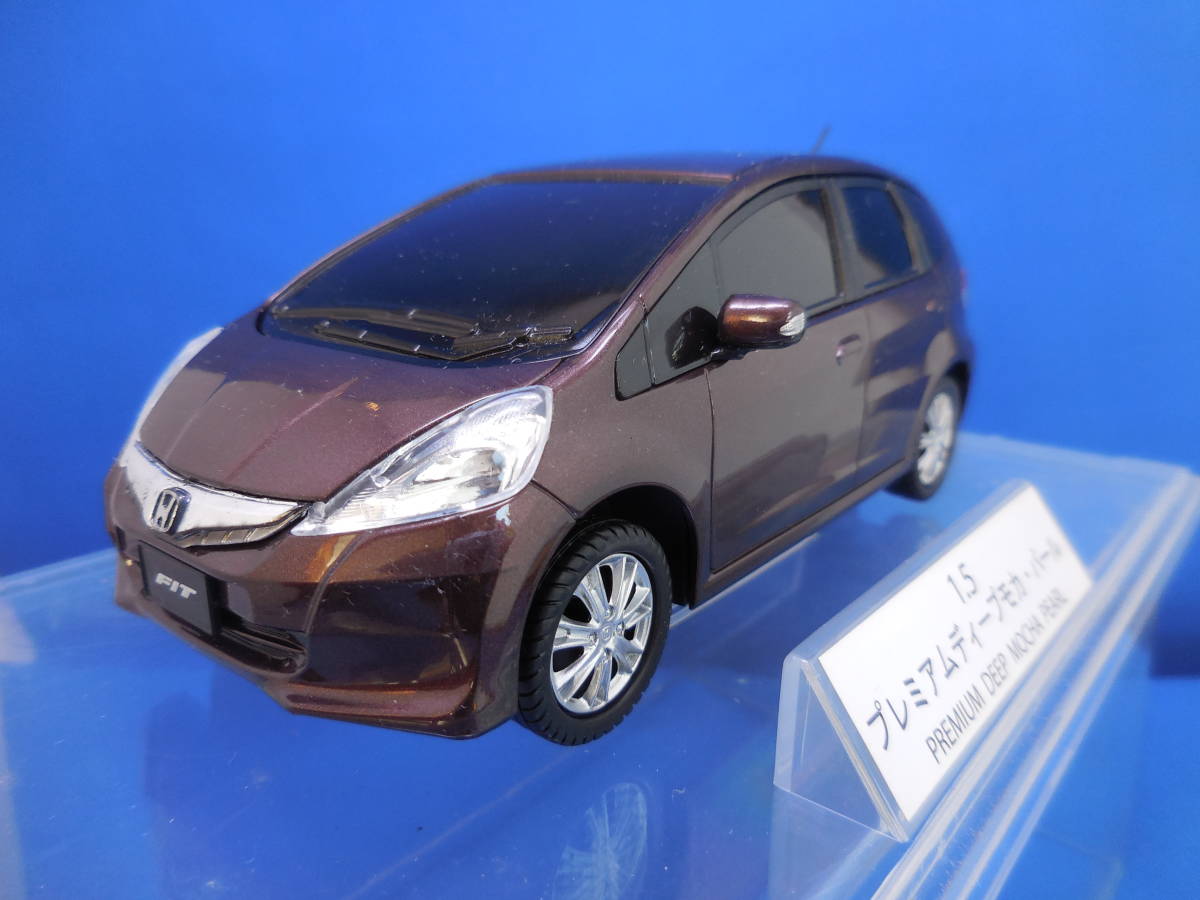 ホンダ 純正】GE フィット カラーサンプル【YR586P プレミアムディープ