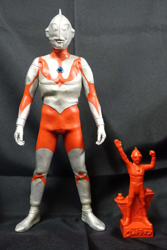 ハンサムタロウエム ウルトラマン B 墓場の画廊 シルバーVer. 中古品