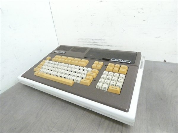 ジャンク/起動OK☆富士通/FUJITSU☆旧PC/パソコン☆FM-8/MICRO8 