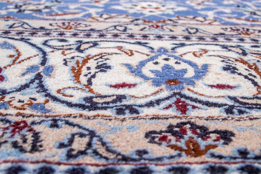 絨毯】『 ペルシャ絨毯 ナイン シルクウール 径213×195cm 36万ノット