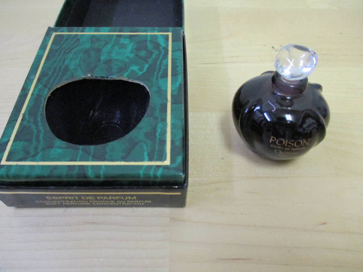 ★★　クリスチャンディオール　プアゾン　１５ｍｌ　エスプリドゥパルファム　未使用品　★★