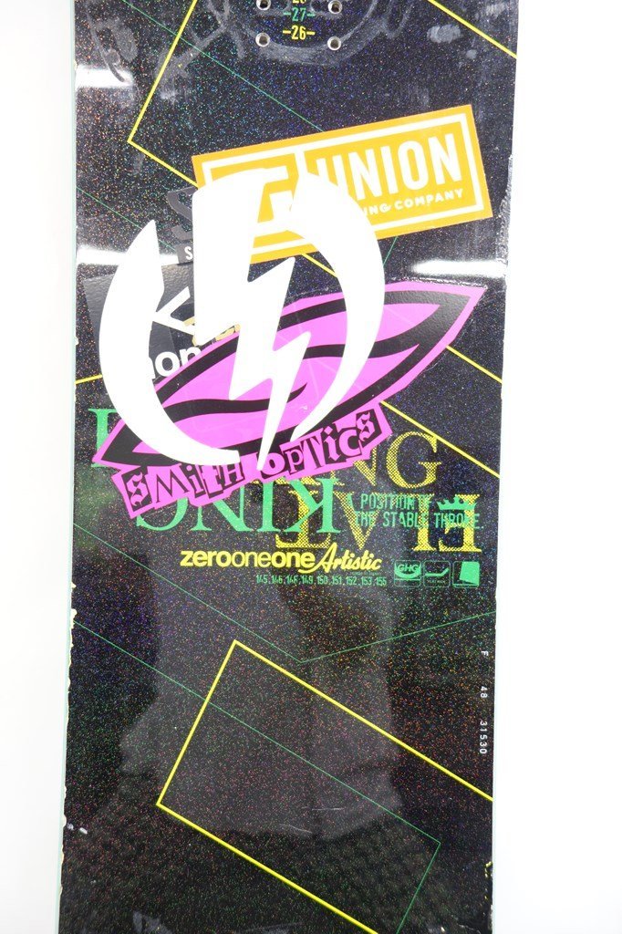 中古 人気モデル 13/14 011artistic FLAT KING 148cm スノーボード