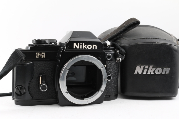 人気SALE，豊富な 名機 NIKON FG ボディ シャッター全速 露出OK #F195(ニコン)｜売買されたオークション情報、yahooの商品情報をアーカイブ公開 - オークファン マニュアルフォーカス