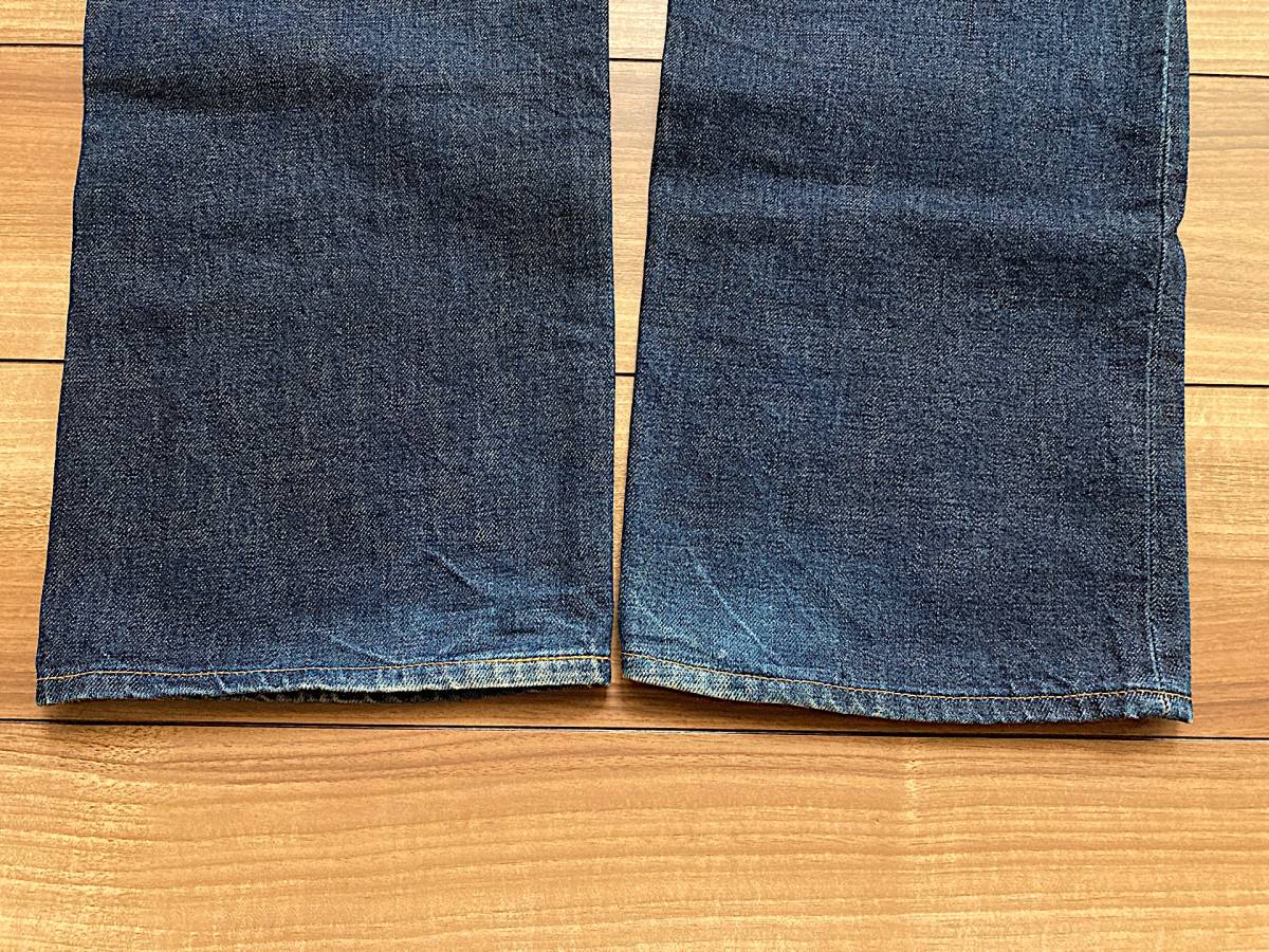 W32 84cm LEVI