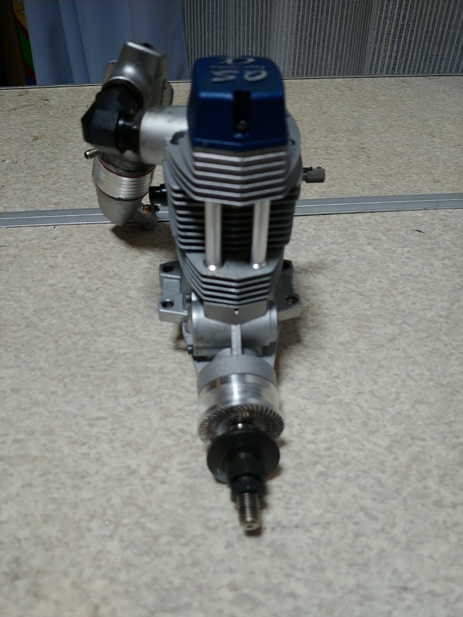 OSエンジン　FSアルファ155　スケール用90度エキパイ付　圧縮、ベアリング正常　飛行回数は15回以下と思う。_5