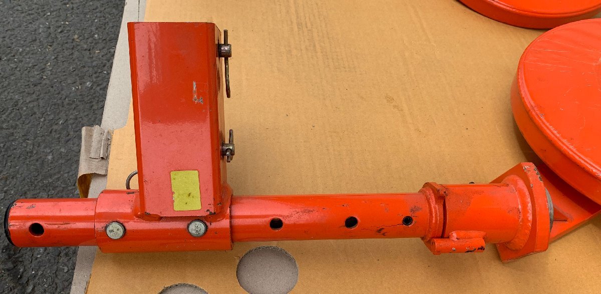 クボタ ロータリー用 尾輪 トラクター 左右1組 中古(パーツ)｜売買 